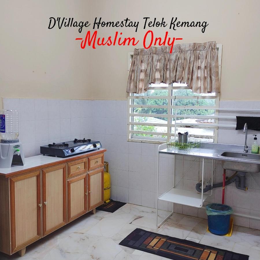 Dvillage Homestay Telok Kemang Port Dickson Exterior foto